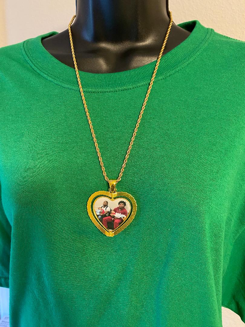 Rotating Heart Necklace